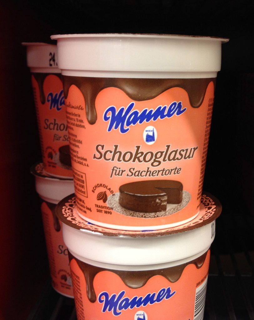 sacher torte topping sacher torte topping chocolate ganache ready made instant manner