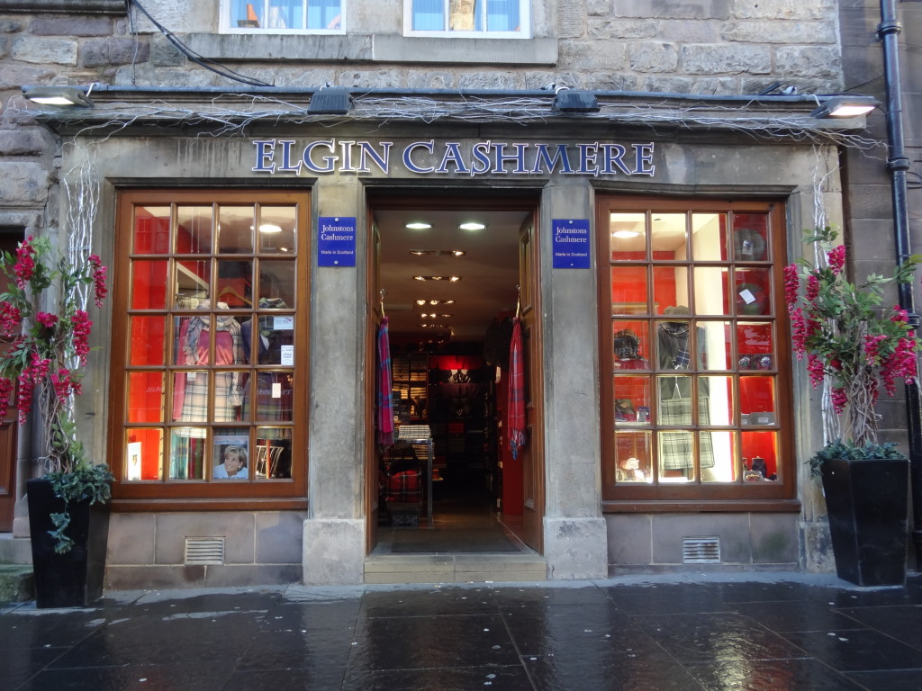 Royal Mile Shops Good buys or Tourist traps in Edinburgh, Scotland