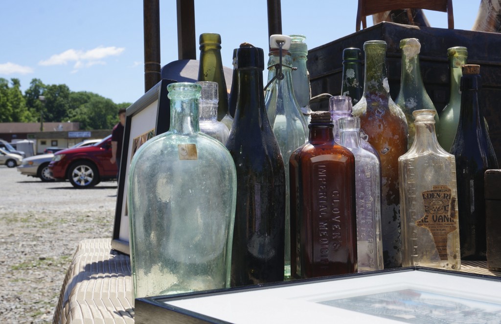 golden nugget flea market shopping bottles