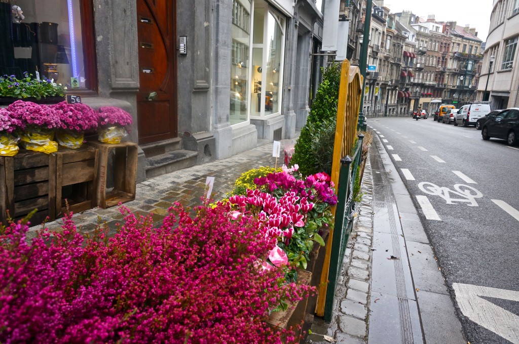 grand sablon brussels antique shopping