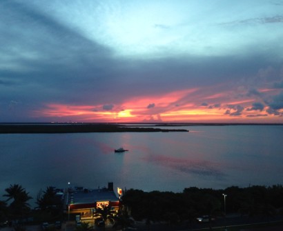 My Favorite Stay in Cancun with Friends: A FlipKey Condo cancun mexico sunset flipkey view condo