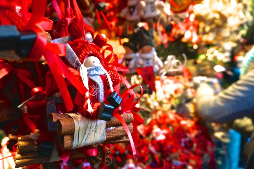 Handmade christmas ornament vienna austria stephansplatz christmas market