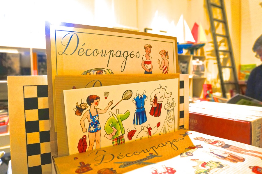 paris french paper dolls kids childrens toys souvenirs