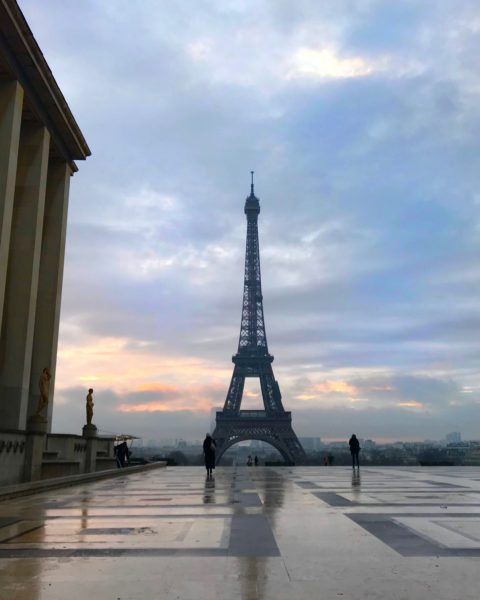eiffel tower view from trocadero morning dawn paris