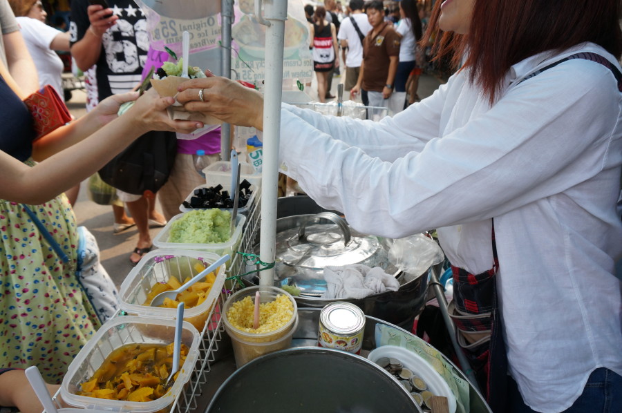 fresh thai coconut ice cream with toppings chatuchak.