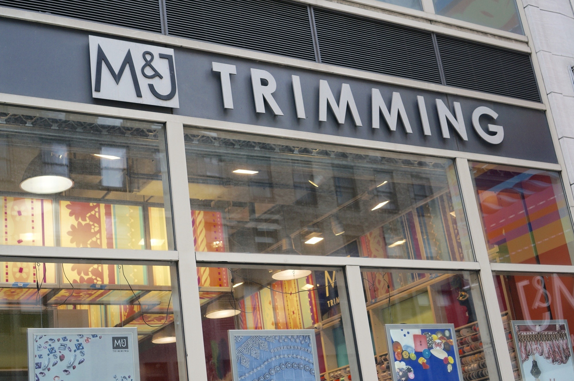 mj trimmings nyc shopfront souvenir unique shops new york