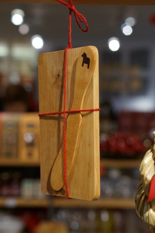 wooden butter knife sweden