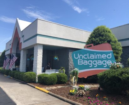 Guide to Visiting the Unclaimed Baggage Store: a Photo Tour unclaimed baggage store alabama