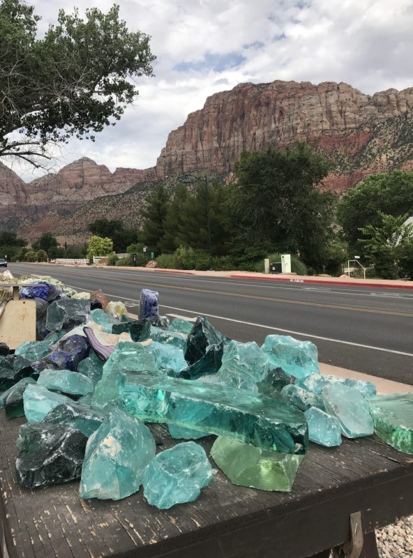 Best Souvenir shopping at Zion National Park. Rocks